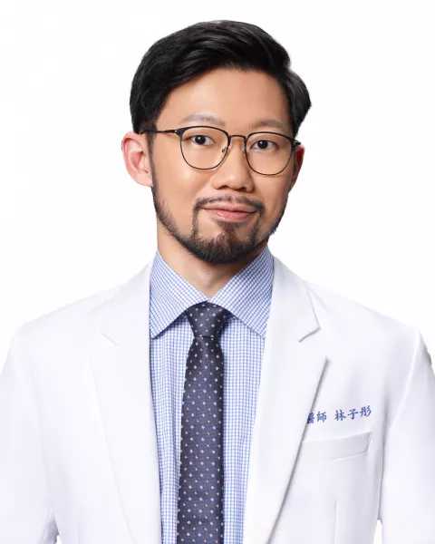 新北板橋原力復健科診所-林子彤